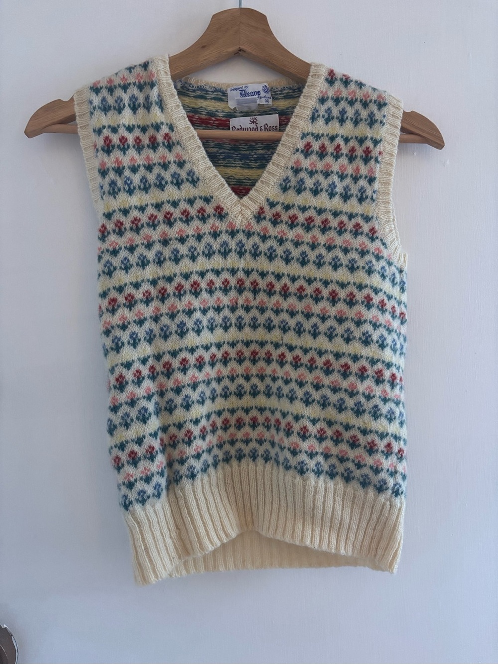 Cream 100% Wool Fair Isle V-Neck Sweater Vest